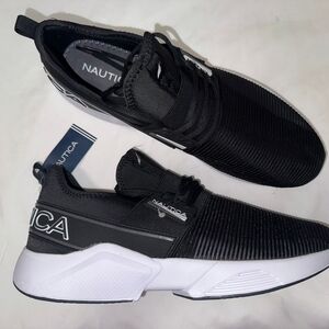 NWT NAUTICA Nautica Men's Black Sneakers SIZE 13